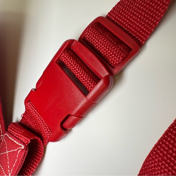 Old school Mickey Mouse Red unisex belt bag - Picture 7 of 9